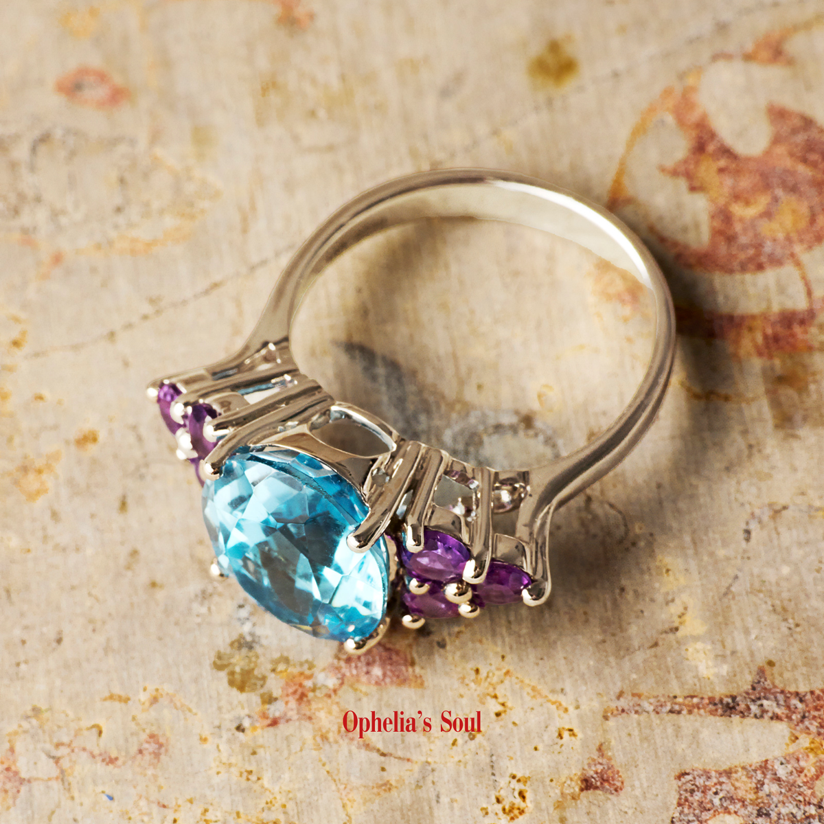 ANILLO CORNELIA